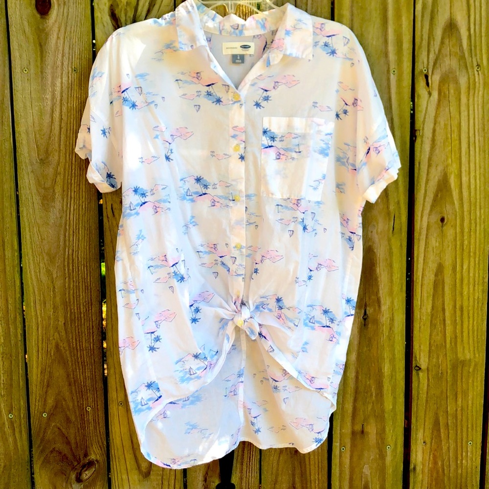 Hawaiian top 🌺